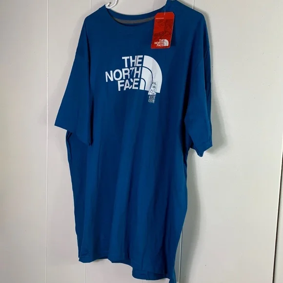 NWT Men’s The North Face Classic Fit T-Shirt - Picture 4 of 6